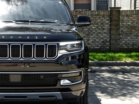 Used 2022 Jeep Wagoneer Series III image 60