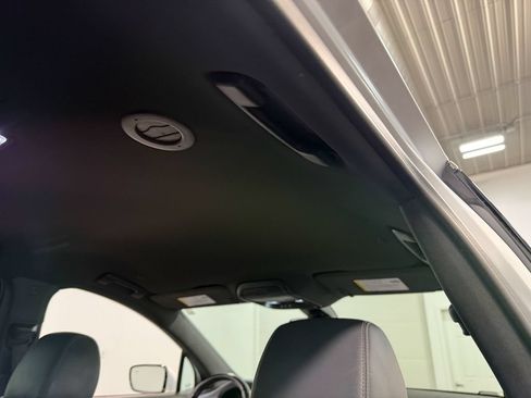 Used 2023 Buick Enclave Essence AWD/4WD image 70