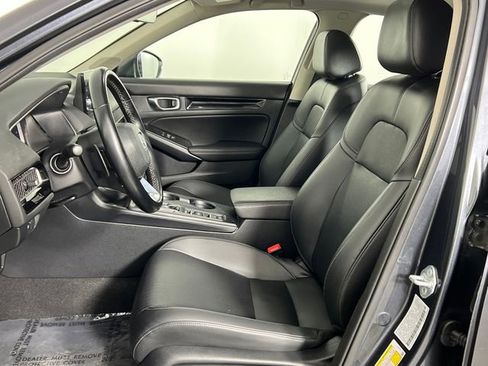 Used 2024 Honda Civic Touring image 15