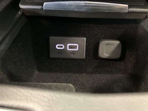 Used 2020 Cadillac XT4 Sport image 18