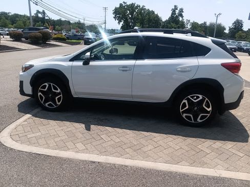 Used 2019 Subaru Crosstrek 2.0i Limited w/ Moonroof Package AWD/4WD image 3