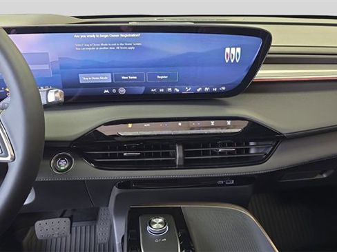 New 2026 Buick Enclave Avenir w/ Super Cruise Package image 19