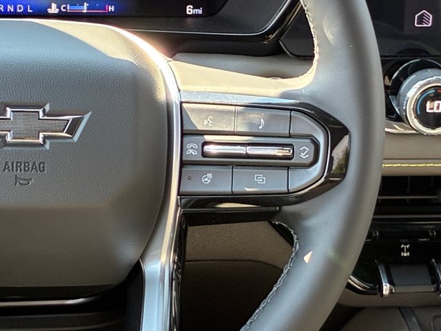 New 2026 Chevrolet Colorado ZR2 w/ Technology Package AWD/4WD image 23