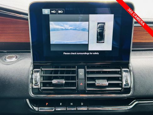 Used 2019 Lincoln Navigator Reserve AWD/4WD image 14