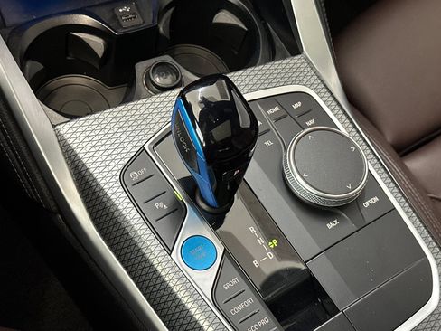 Used 2023 BMW i4 eDrive40 w/ M Sport Package image 18