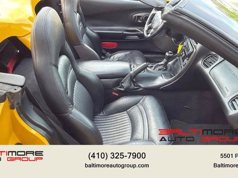 Used 2002 Chevrolet Corvette Convertible w/ Preferred Equipment Group2 RWD image 30