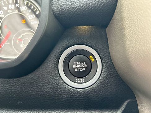 Used 2019 RAM 1500 Laramie w/ Sport Appearance Package AWD/4WD image 20