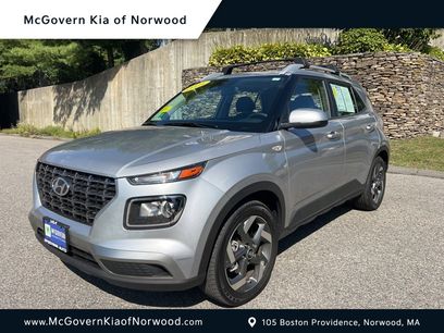 Used 2025 Hyundai Venue SEL