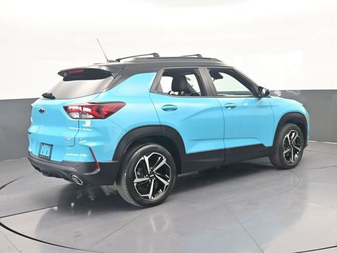 Used 2021 Chevrolet TrailBlazer RS w/ Sun and Liftgate Package FWD image 6