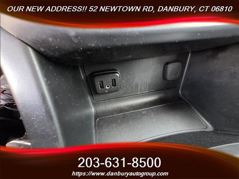 Used 2020 Chevrolet Colorado LT w/ LT Convenience Package AWD/4WD image 16