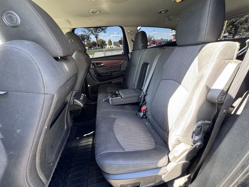 Used 2016 Chevrolet Traverse LT AWD/4WD image 40