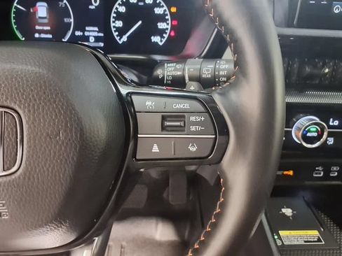 Certified 2025 Honda CR-V Sport Touring image 9
