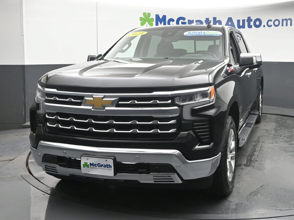 Used 2023 Chevrolet Silverado 1500 LTZ w/ Technology Package AWD/4WD image 19