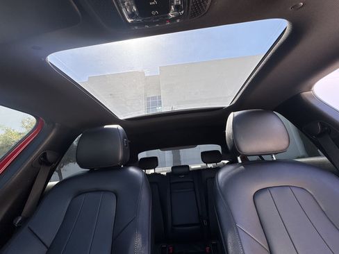 Used 2019 Mercedes-Benz A 220 w/ Exterior Lighting Package image 31