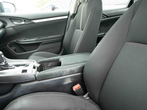 Used 2017 Honda Civic EX image 10
