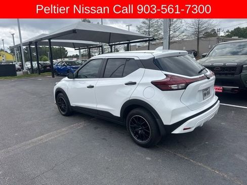 Used 2024 Nissan Kicks S image 4