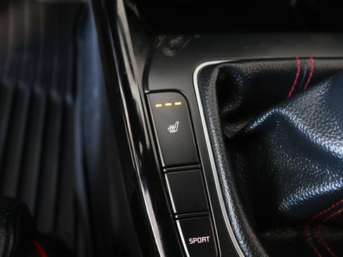Used 2023 Kia Forte GT FWD image 9