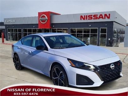 New 2025 Nissan Altima 2.5 SR w/ SR Premium Package