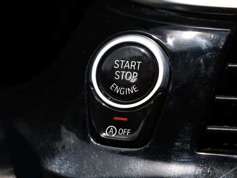 Used 2021 BMW 530i xDrive AWD/4WD image 37