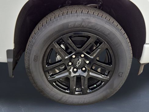 New 2026 Chevrolet Silverado 1500 RST w/ Convenience Package II image 10