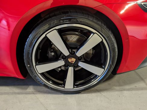 New 2026 Porsche 911 Carrera image 11