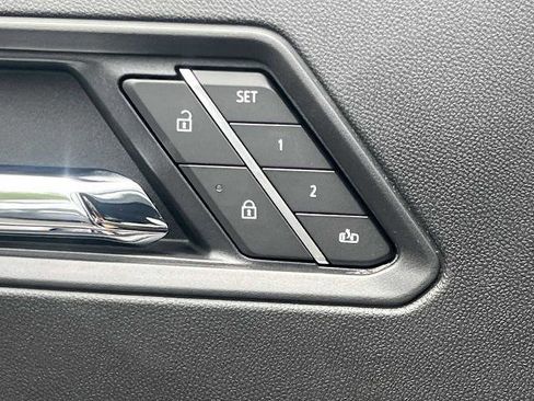 New 2026 GMC Canyon Denali image 20