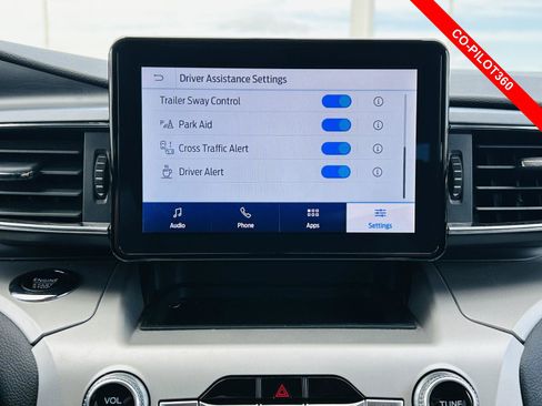 Used 2024 Ford Explorer XLT w/ Equipment Group 202A AWD/4WD image 7