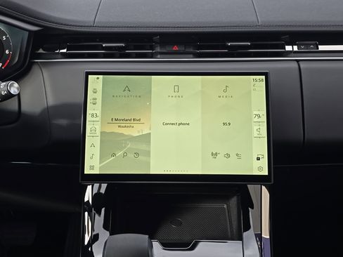 New 2026 Land Rover Range Rover Sport SE image 17