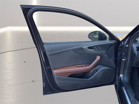 Used 2017 Audi A4 2.0T Premium w/ Convenience Package image 11