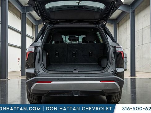 Used 2025 Chevrolet Equinox LT image 31