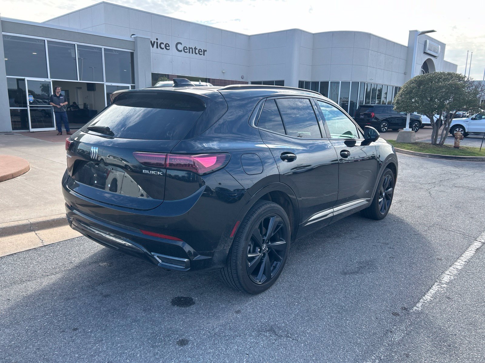 Used 2024 Buick Envision Sport Touring AWD/4WD image 5