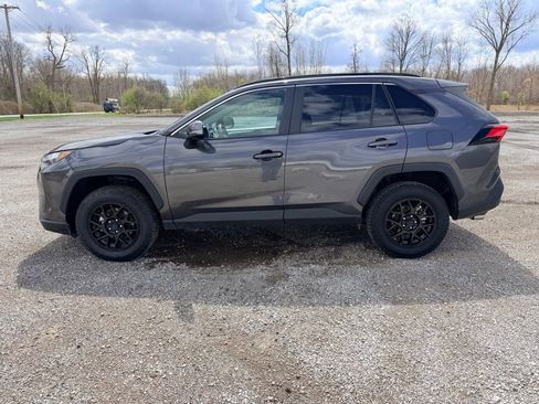Used 2025 Toyota RAV4 XLE image 4