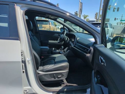 Certified 2025 Kia Sportage X-Pro Prestige AWD/4WD image 31