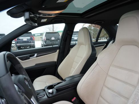 Used 2012 Mercedes-Benz C 63 AMG Sedan image 12