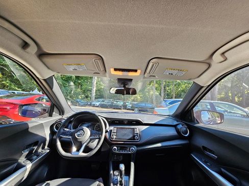 Used 2020 Nissan Kicks SR w/ SR Premium Package image 28