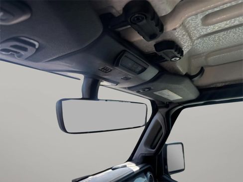 Used 2020 Jeep Wrangler Unlimited Sahara w/ Uconnect 4C Nav & Sound Group image 17