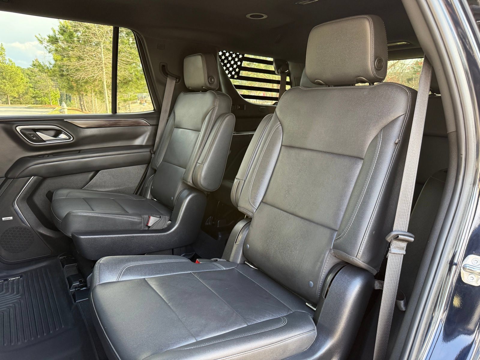 Used 2022 Chevrolet Tahoe Z71 w/ Luxury Package AWD/4WD image 39