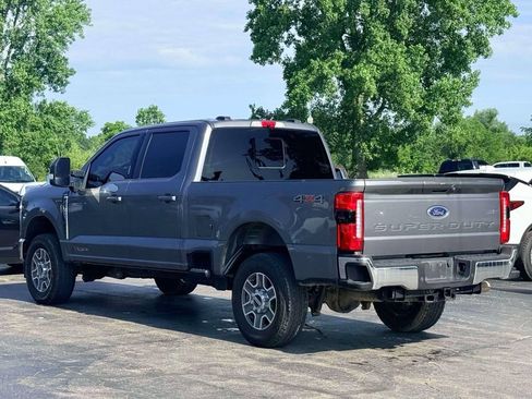 Used 2024 Ford F250 Lariat AWD/4WD image 10