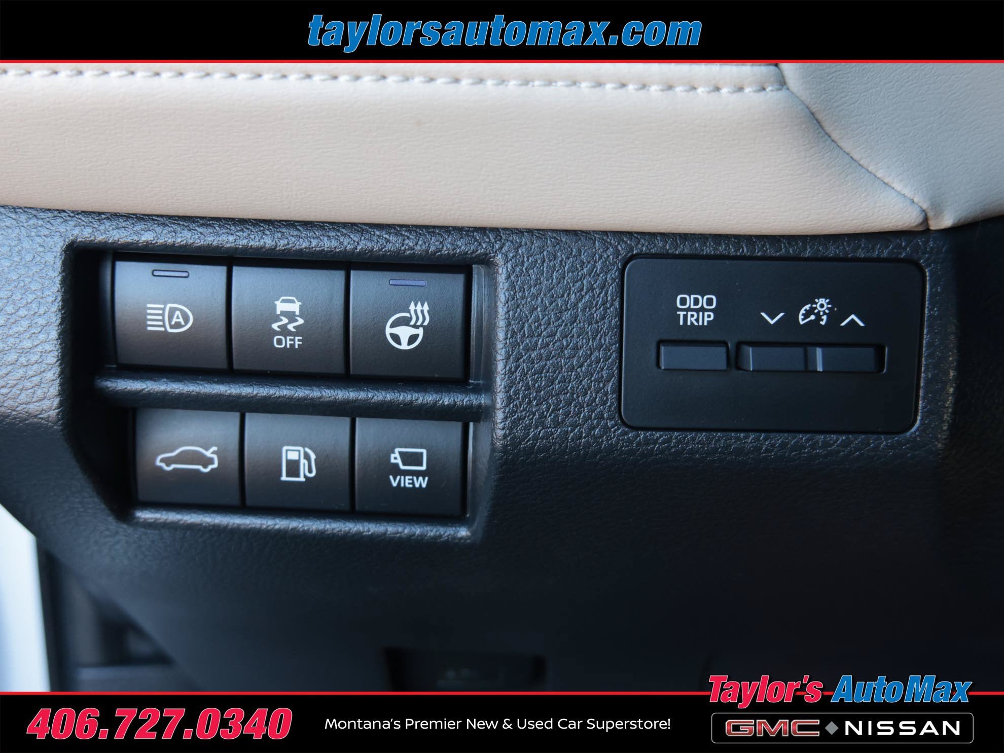 Used 2019 Toyota Avalon Limited FWD image 31