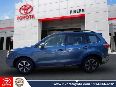 Used 2017 Subaru Forester 2.5i Limited AWD/4WD image 8