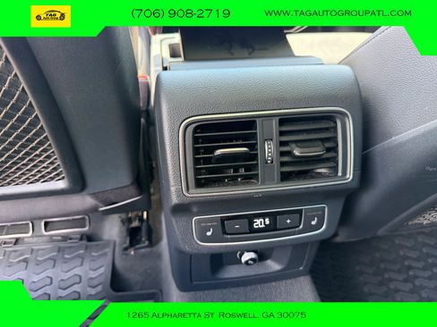 Used 2018 Audi Q5 2.0T Premium Plus w/ Premium Plus Package AWD/4WD image 10