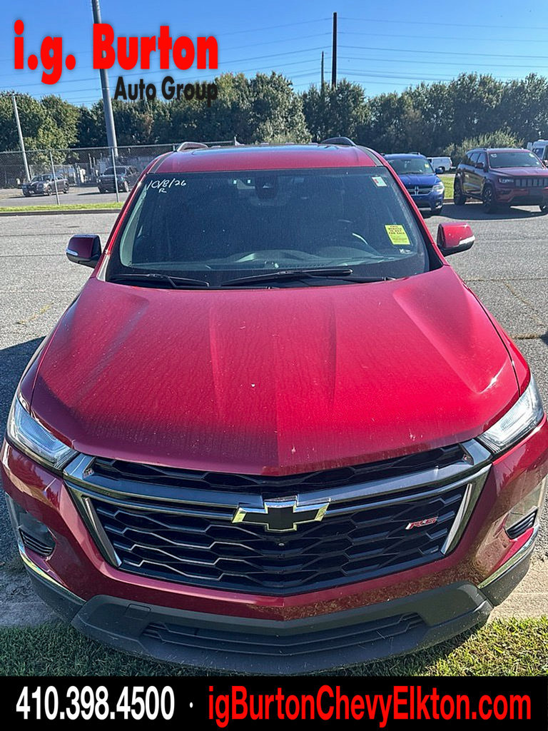 Used 2023 Chevrolet Traverse RS AWD/4WD image 2