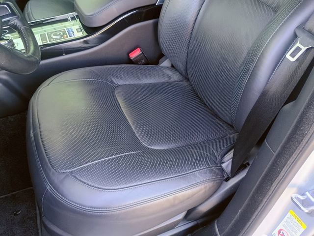 Used 2020 Land Rover Range Rover HSE AWD/4WD image 23