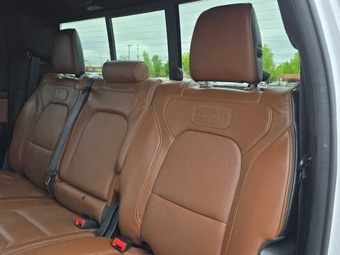 Used 2021 RAM 1500 Limited AWD/4WD image 18