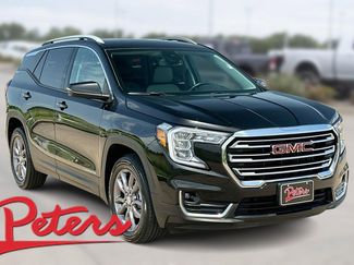 Used 2023 GMC Terrain SLT image 1