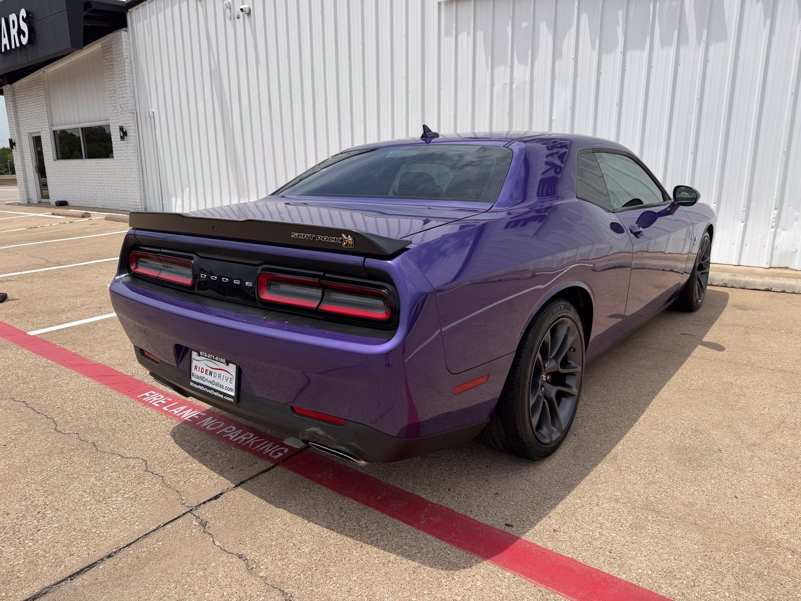 Used 2023 Dodge Challenger R/T Scat Pack w/ Plus Package RWD image 7