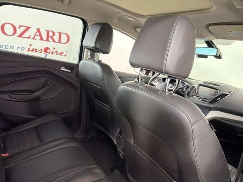 Used 2015 Ford C-MAX SEL w/ Equipment Group 303A FWD image 17