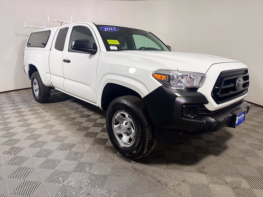 Used 2023 Toyota Tacoma SR RWD image 10