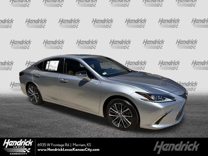 New 2025 Lexus ES 350 w/ Premium Package