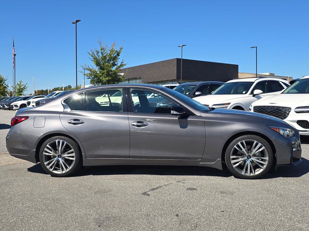 Used 2023 INFINITI Q50 Sensory RWD image 2